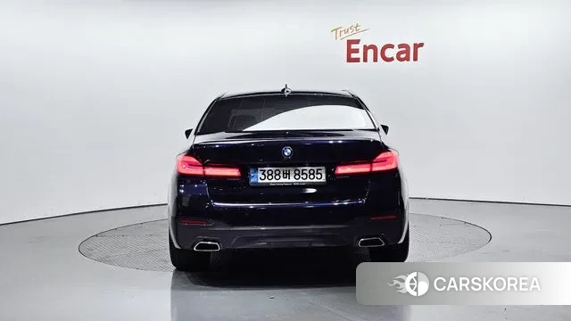 BMW 5 Series (G30) id 3478007 из Кореи 14