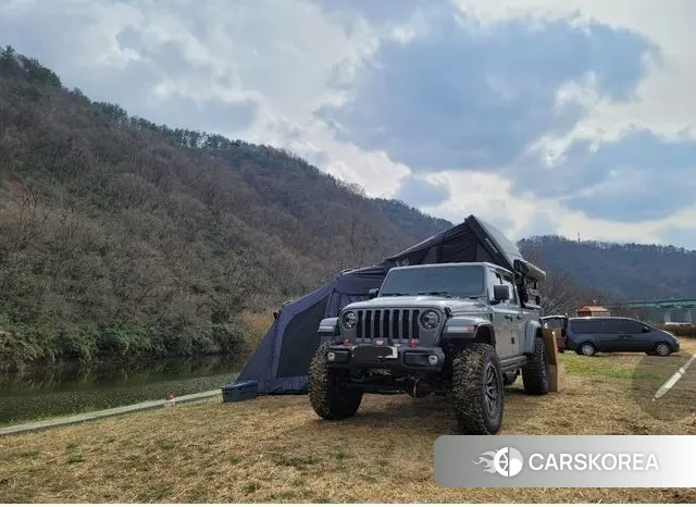 Jeep Gladiator (JT) 2021 Серебристо-серый из Кореи, фото 4