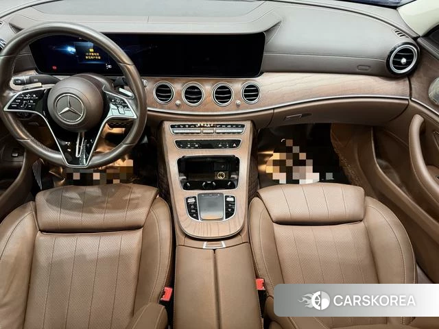 Mercedes-Benz E-class 2022 Черный из Китая, фото 4