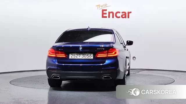 BMW 5 Series (G30) id 3474249 из Кореи 14