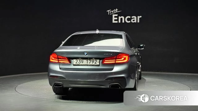 BMW 5 Series (G30) id 3880170 из Кореи 14