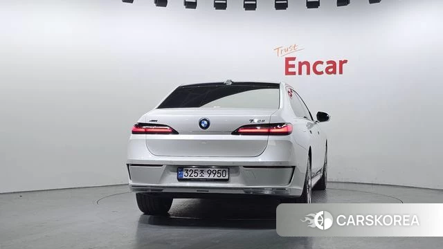 BMW 7 Series (G70) id 4222986 из Кореи 14