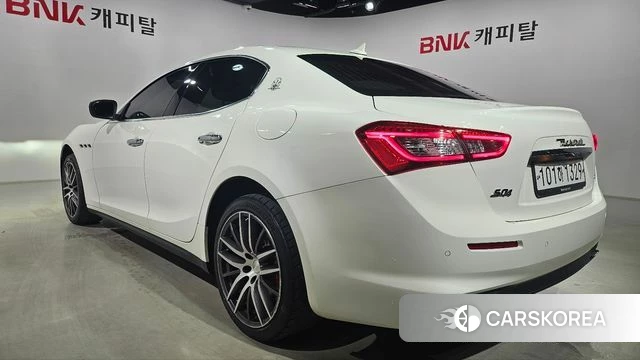 Maserati Ghibli id 4594904 из Кореи 14