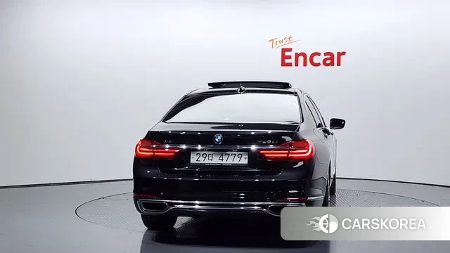 BMW 7 Series (G11) id 3429233 из Кореи 14