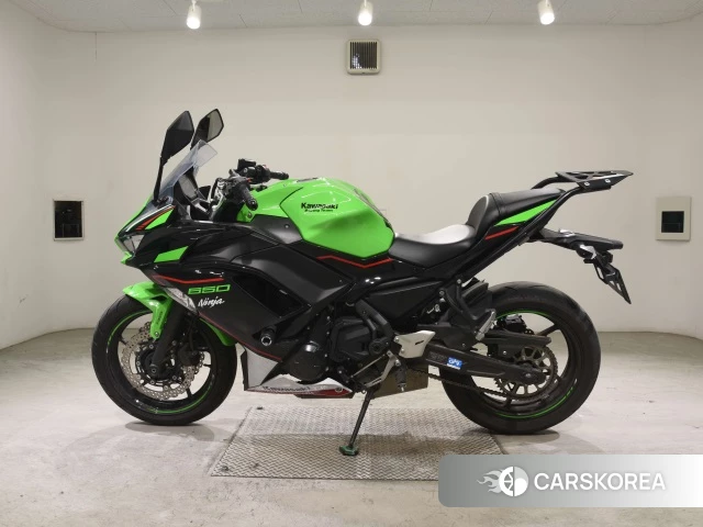 Проданный Kawasaki NINJA 650 ABS id 4289890 из Японии, фото 2