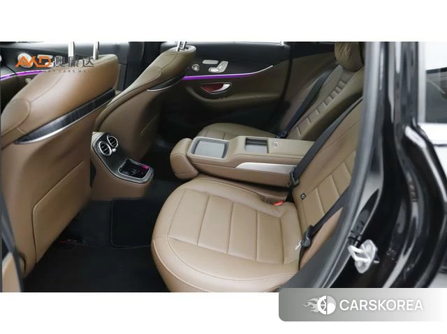 Mercedes-Benz E-class 2022 Черный из Китая, фото 4
