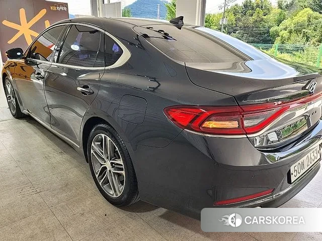 Hyundai Grandeur IG id 3210073 из Кореи 8