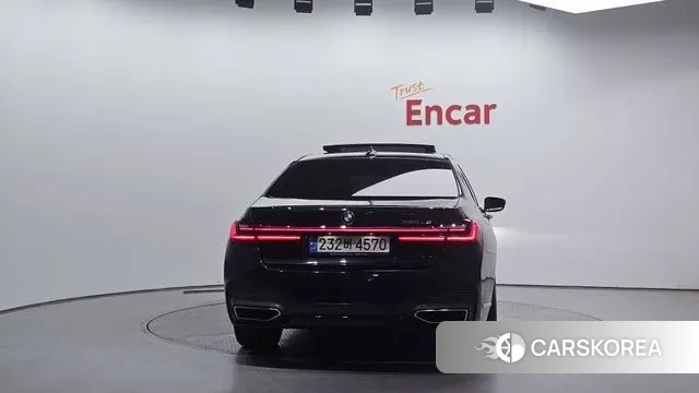 BMW 7 Series (G11) id 2965473 из Кореи 14