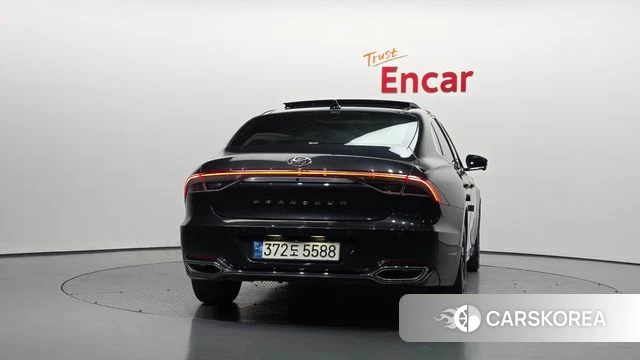 Hyundai The New Grandeur IG Hybrid id 3935563 из Кореи 14