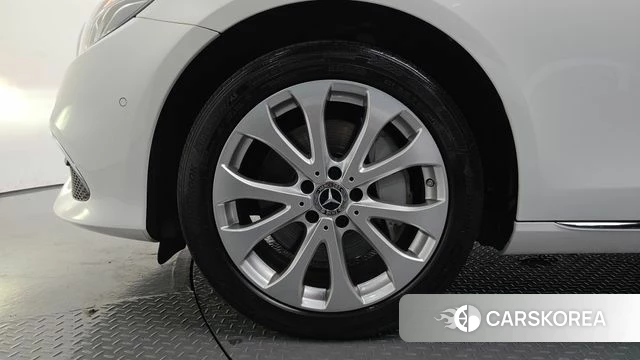 Mercedes-Benz E-Class W213 id 4604898 из Кореи 27
