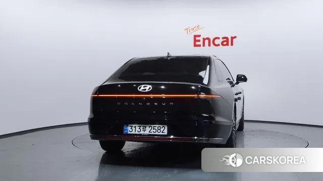 Hyundai Grandeur (GN7) id 3405761 из Кореи 14