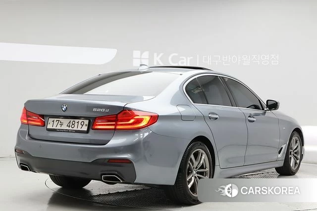 BMW 5 Series (G30) id 4900697 из Кореи 14