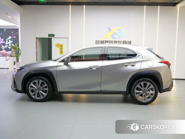 Lexus UX id 4262168 из Китая 13
