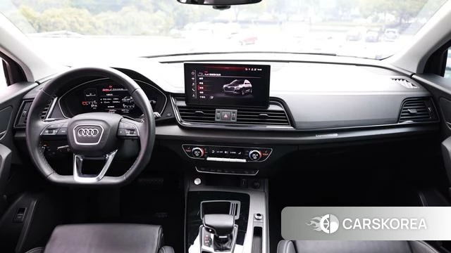 Audi Q5L id 4359083 из Китая 11