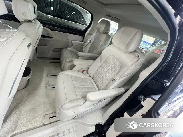 Buick GL8 2021 Красный из Китая, фото 4