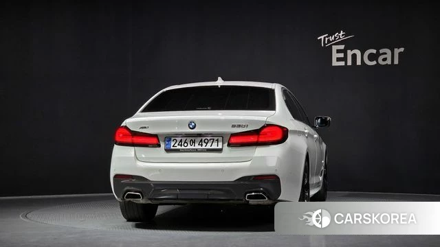 BMW 5 Series (G30) id 4395181 из Кореи 14
