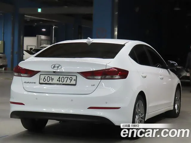 Hyundai Avante AD id 2490616 из Кореи 10