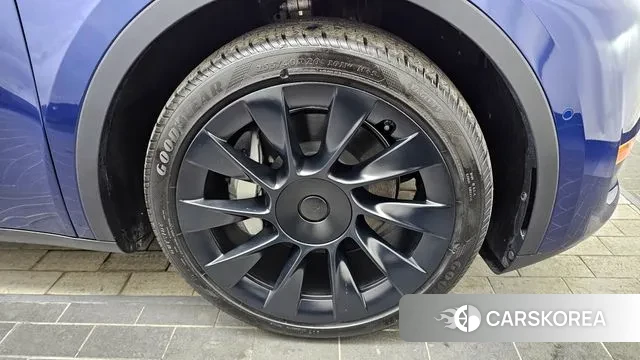Tesla Model Y id 3645454 из Кореи 14