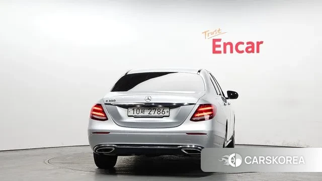 Mercedes-Benz E-Class W213 id 3656489 из Кореи 14