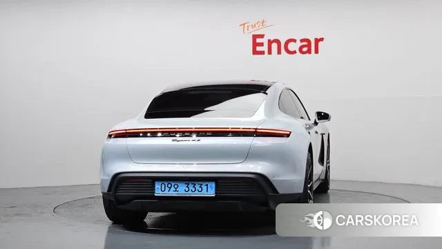 Porsche Taycan id 3669852 из Кореи 14