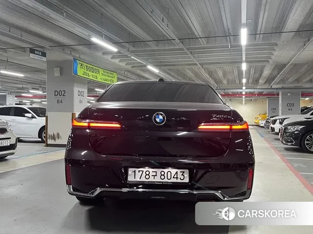 BMW 7 Series (G70) id 3769484 из Кореи 7