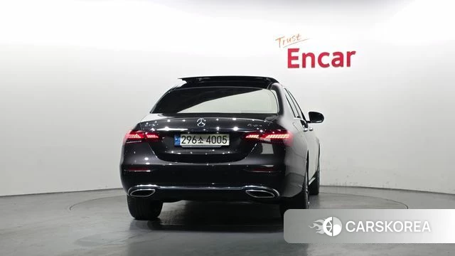Mercedes-Benz E-Class W213 id 3923799 из Кореи 14