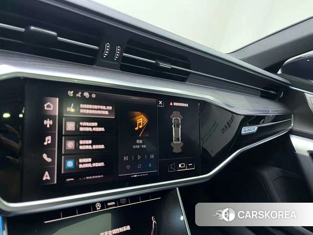 Audi A6L id 4228525 из Китая 10