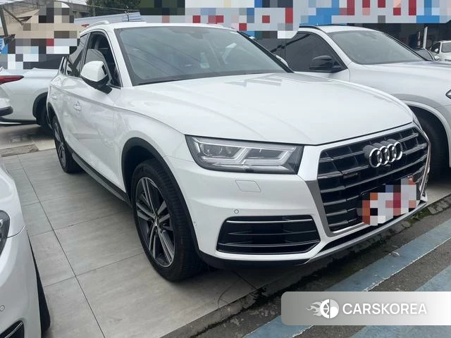 Audi Q5L 2021 Белый из Китая, фото 4