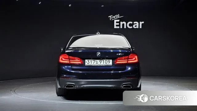 BMW 5 Series (G30) id 3368003 из Кореи 14