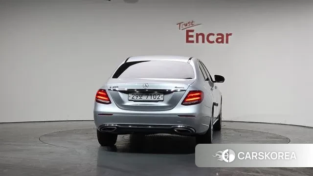 Mercedes-Benz E-Class W213 id 3531423 из Кореи 14