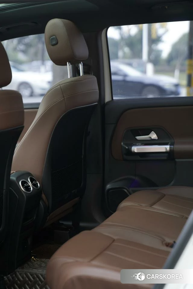 Mercedes-Benz GLB id 4255859 из Китая 18