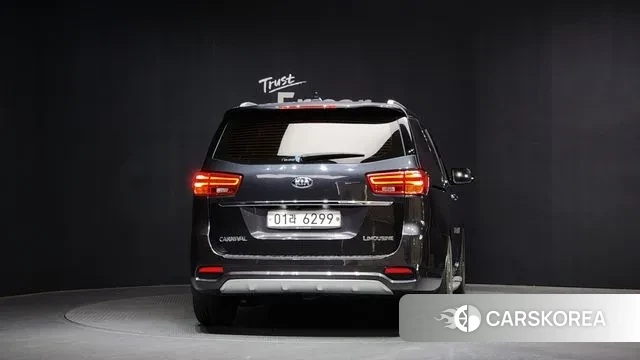 Kia The New Carnival id 3541710 из Кореи 14