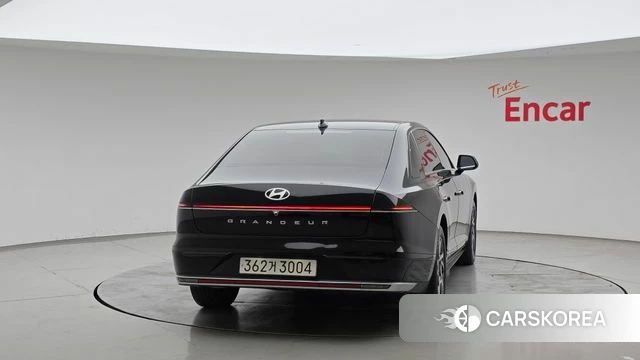 Hyundai Grandeur (GN7) id 4921607 из Кореи 14