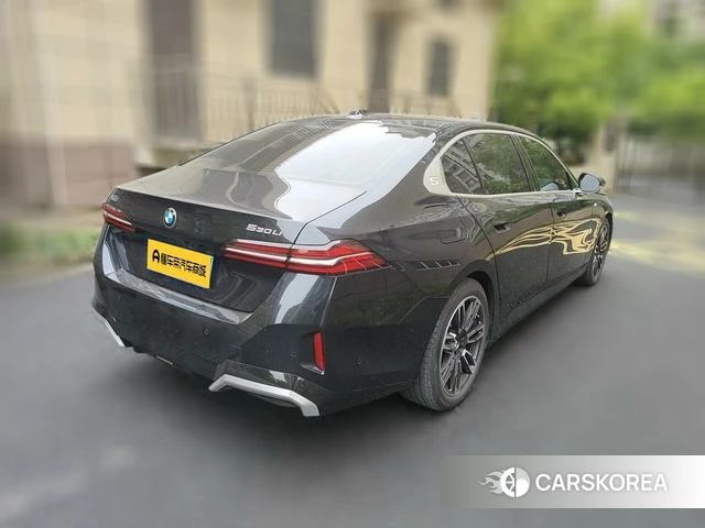 BMW 5 series 2024 Черный из Китая, фото 4