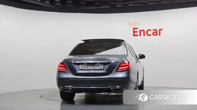 Mercedes-Benz E-Class W213 id 2976632 из Кореи 14