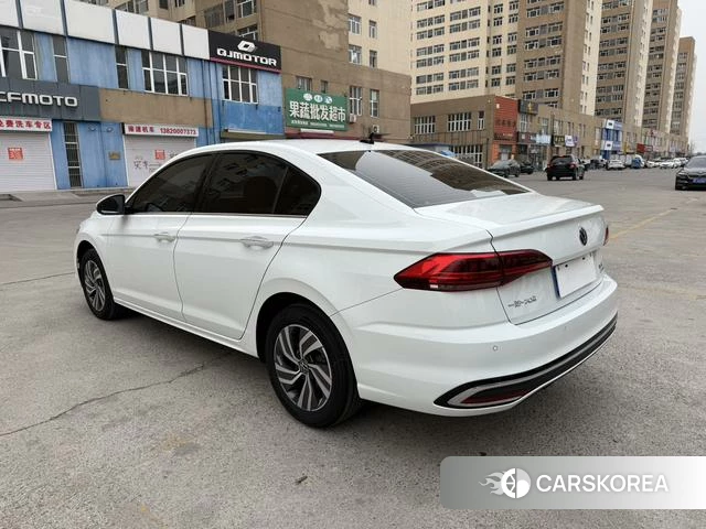 Volkswagen Bora id 4273042 из Китая 12