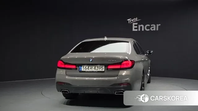 BMW 5 Series (G30) id 3032931 из Кореи 14