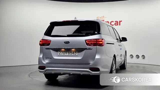 Kia The New Carnival id 3391185 из Кореи 14