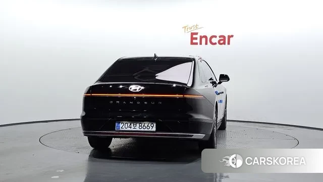 Hyundai Grandeur (GN7) id 2984178 из Кореи 14