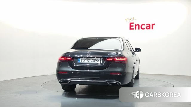 Mercedes-Benz E-Class W213 id 4232080 из Кореи 26