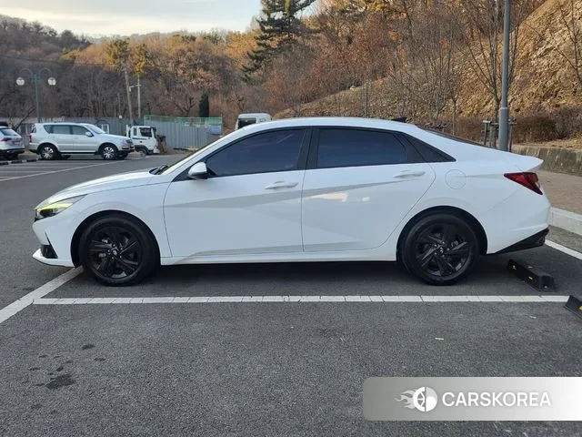 Hyundai Avante Hybrid (CN7) id 3644101 из Кореи 14