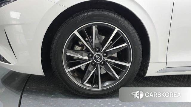 Hyundai The New Grandeur IG id 4371212 из Кореи 28