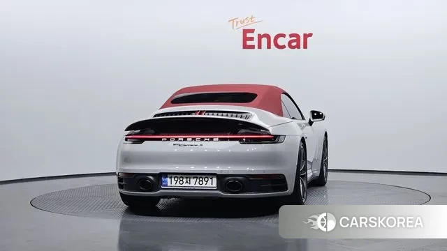 Porsche 911(992) id 3660557 из Кореи 14