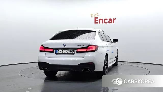 BMW 5 Series (G30) id 2994318 из Кореи 14