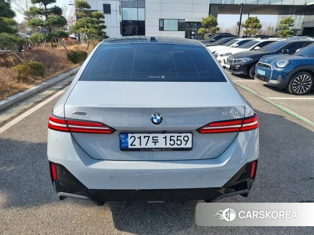 BMW 5 Series (G60) id 4400751 из Кореи 12