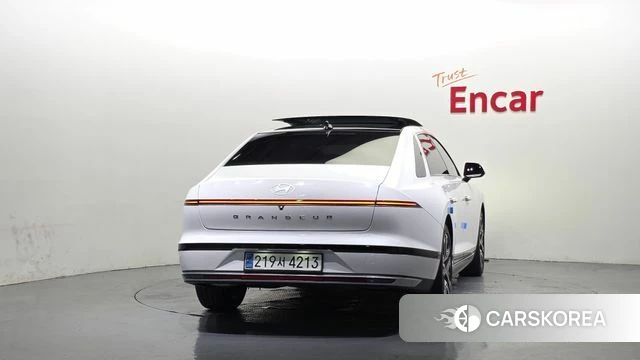 Hyundai Grandeur Hybrid (GN7) id 4523432 из Кореи 25