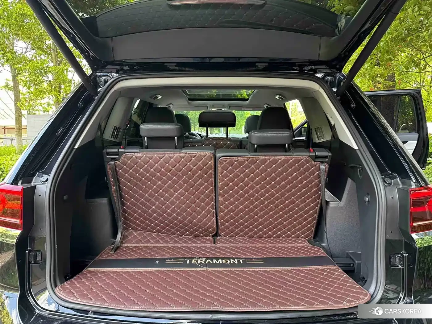 Volkswagen Touareg id 4600882 из Китая 14