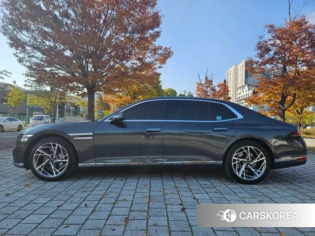 Genesis G90 (RS4) id 3322443 из Кореи 14