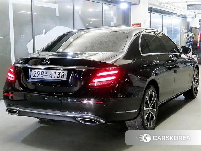 Mercedes-Benz E-Class W213 id 3792469 из Кореи 13