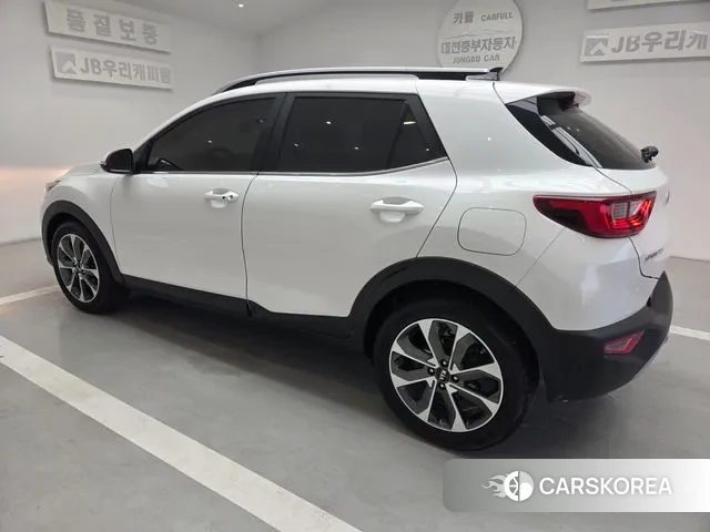 Kia Stonic id 3150288 из Кореи 6